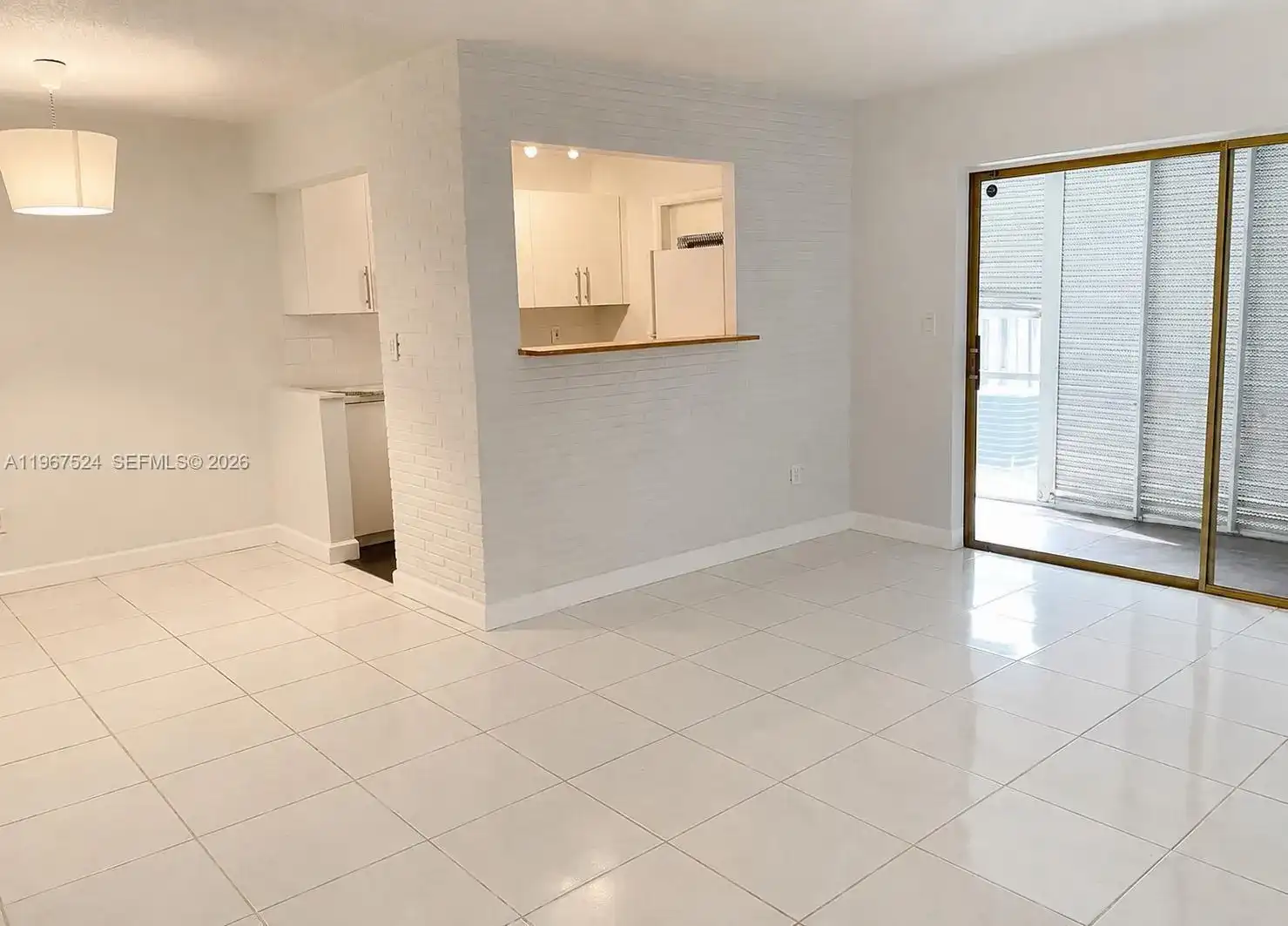 20400 NW 7 # 106, Miami Gardens FL 33169