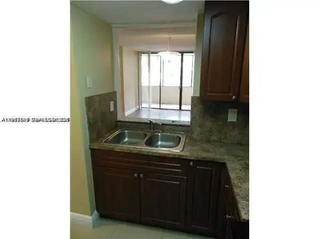 8335 SW 152 AV # 308, Miami FL 33193 photo 3