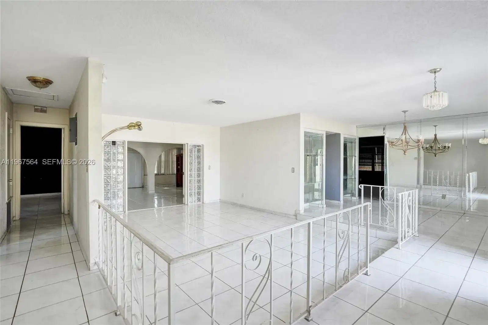 4966 NW 39th St, Lauderdale Lakes FL 33319 photo 3