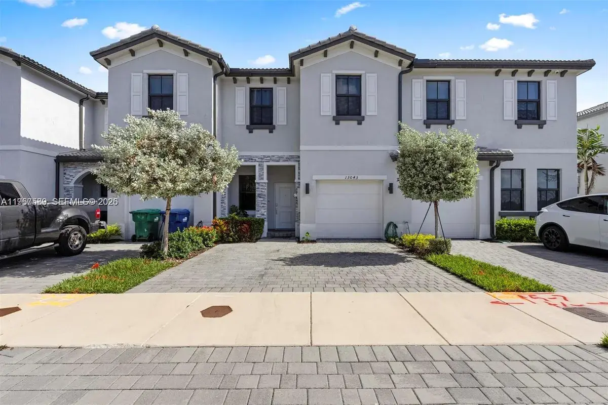13043 SW 286th Way, Homestead FL 33033