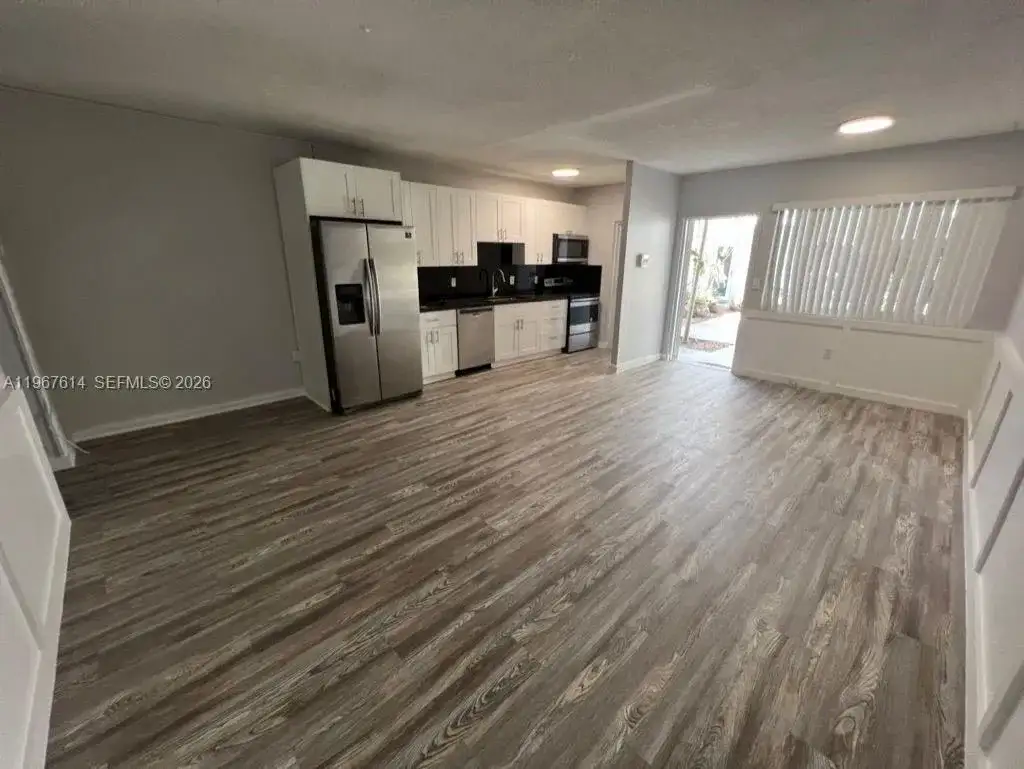 2430 NE 135th St # 105, North Miami FL 33181 photo 5