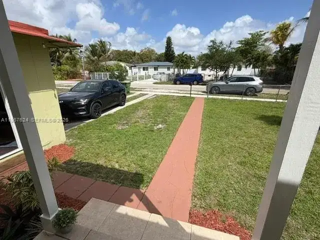 320 NW 132nd St, North Miami FL 33168 photo 4