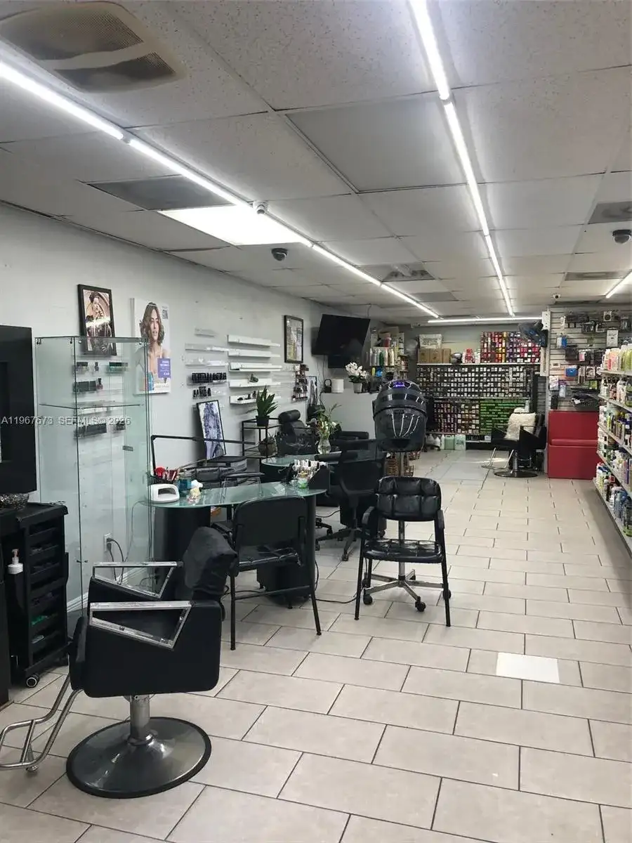 57th, Miami Gardens FL 33055 photo 3