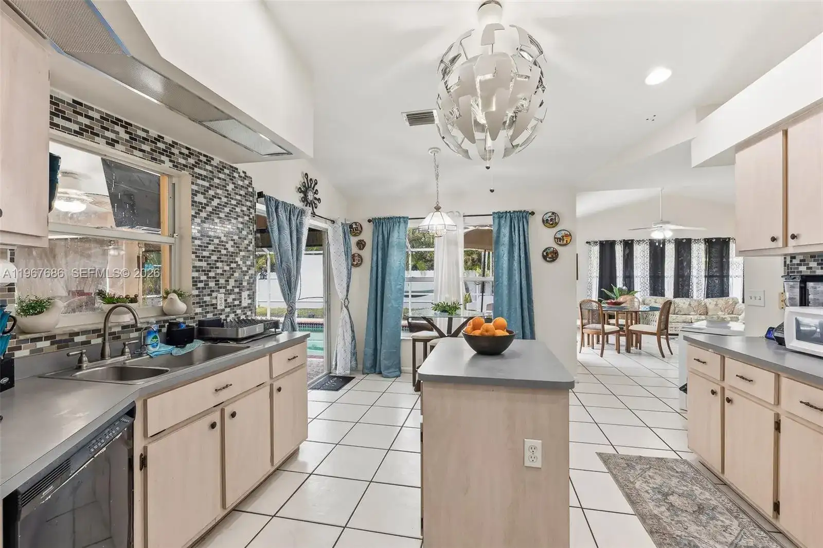 1203 SE 27th ST, Cape Coral FL 33904 photo 5