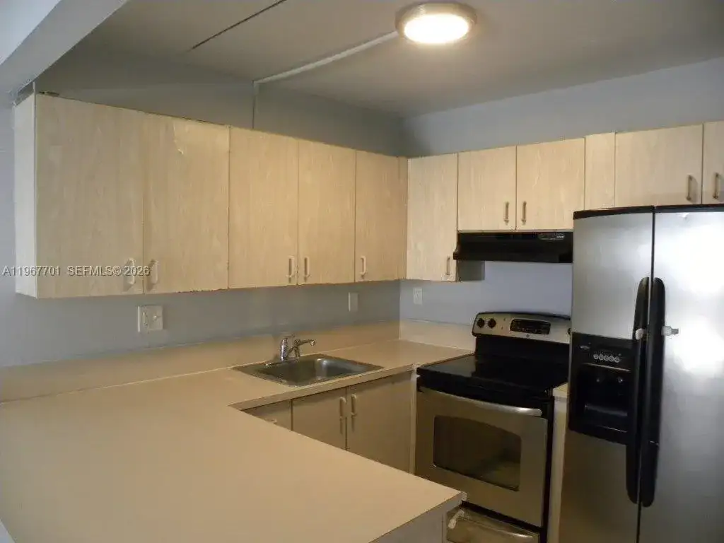 15690 SW 82nd Cir Ln # 1, Miami FL 33193 photo 5