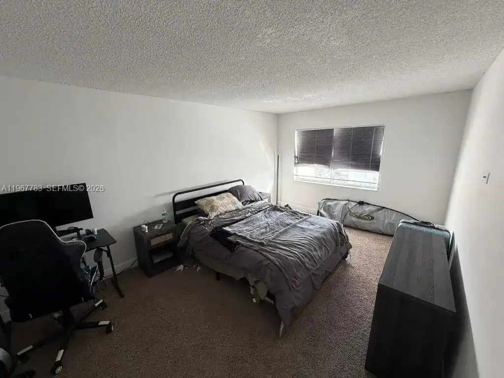 488 NW 165th St Rd # 614, Miami FL 33169 photo 3