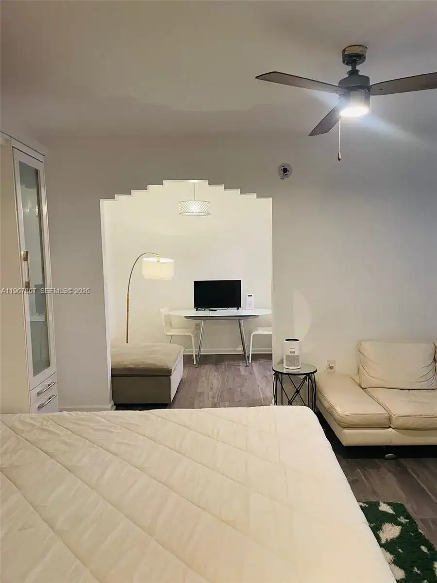 1611 Euclid Ave # 3, Miami Beach FL 33139 photo 4