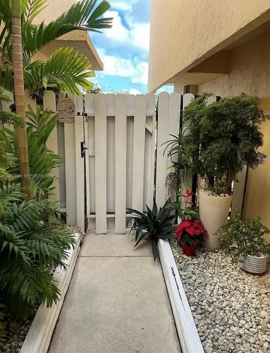 8837 NE 4th Ave Rd # 8837, Miami Shores FL 33138 photo 3