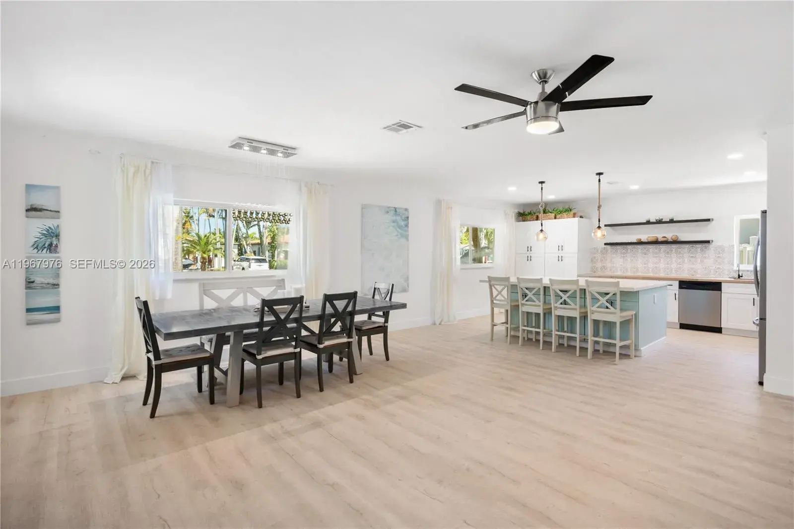 1070 Tyler St, Hollywood FL 33019