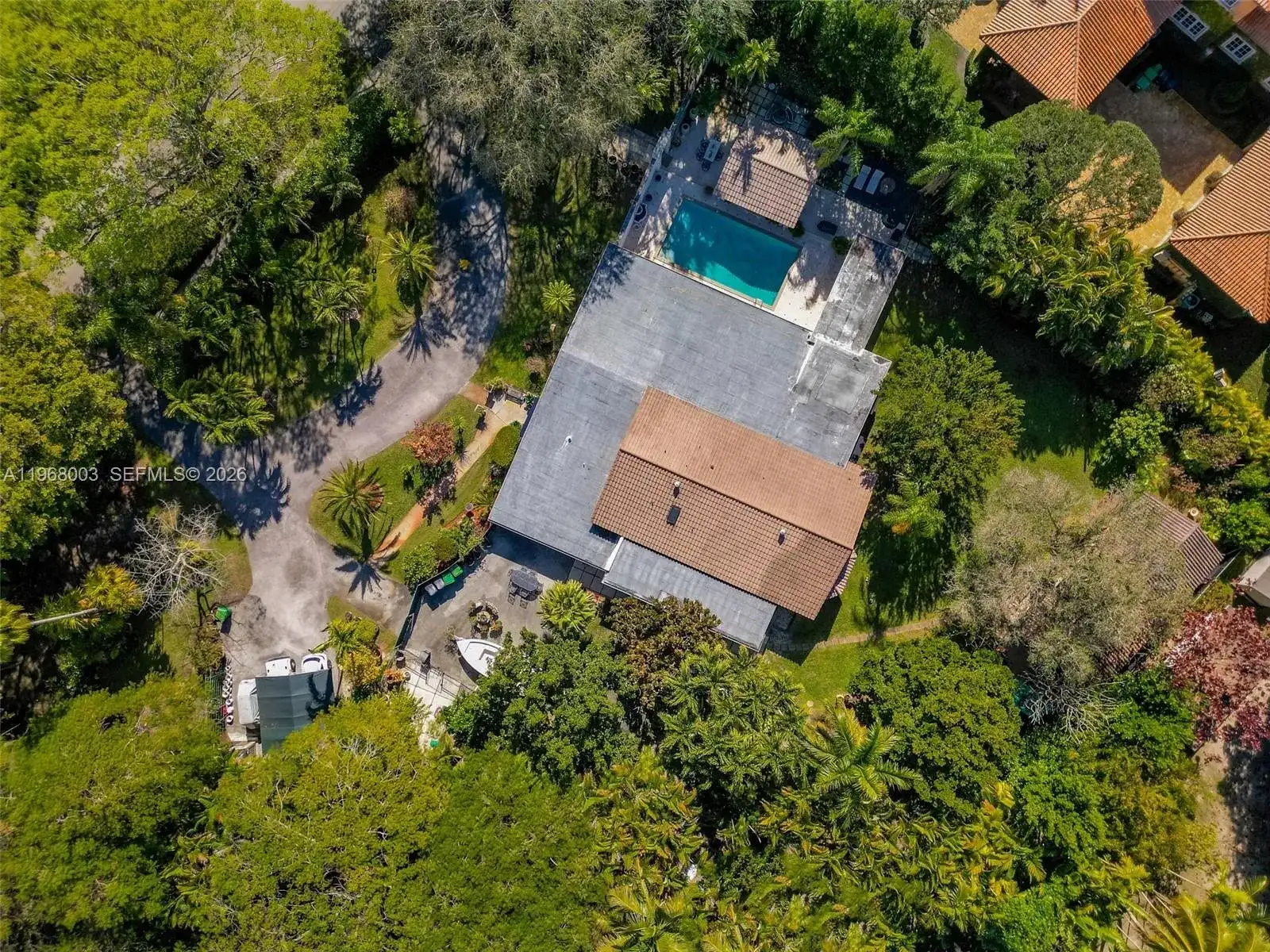 11220 SW 67th Ave, Pinecrest FL 33156 photo 5