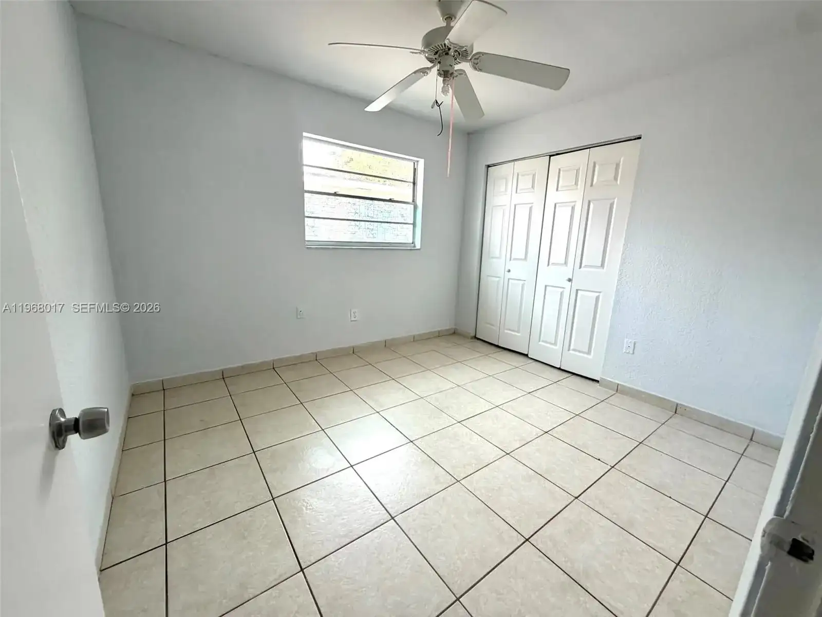 137xx SW 32nd St, Miami FL 33175 photo 4