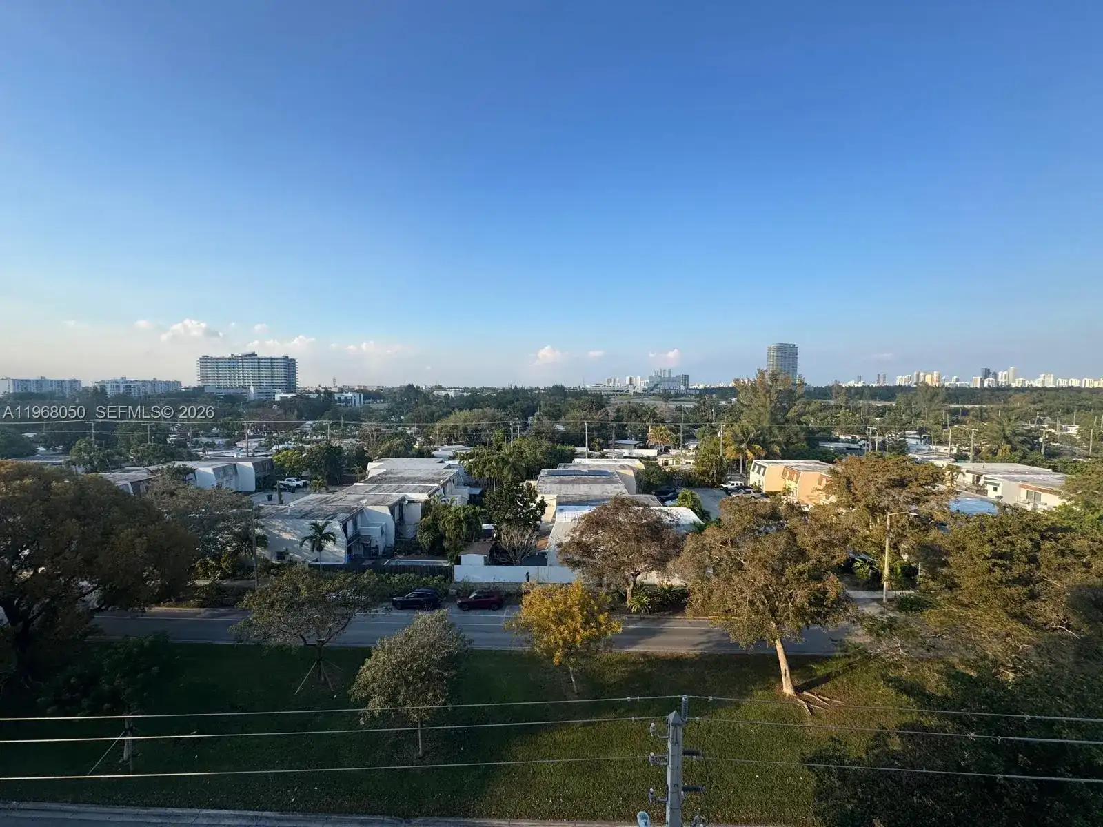 2020 NE 135th St # 811, North Miami FL 33181 photo 3