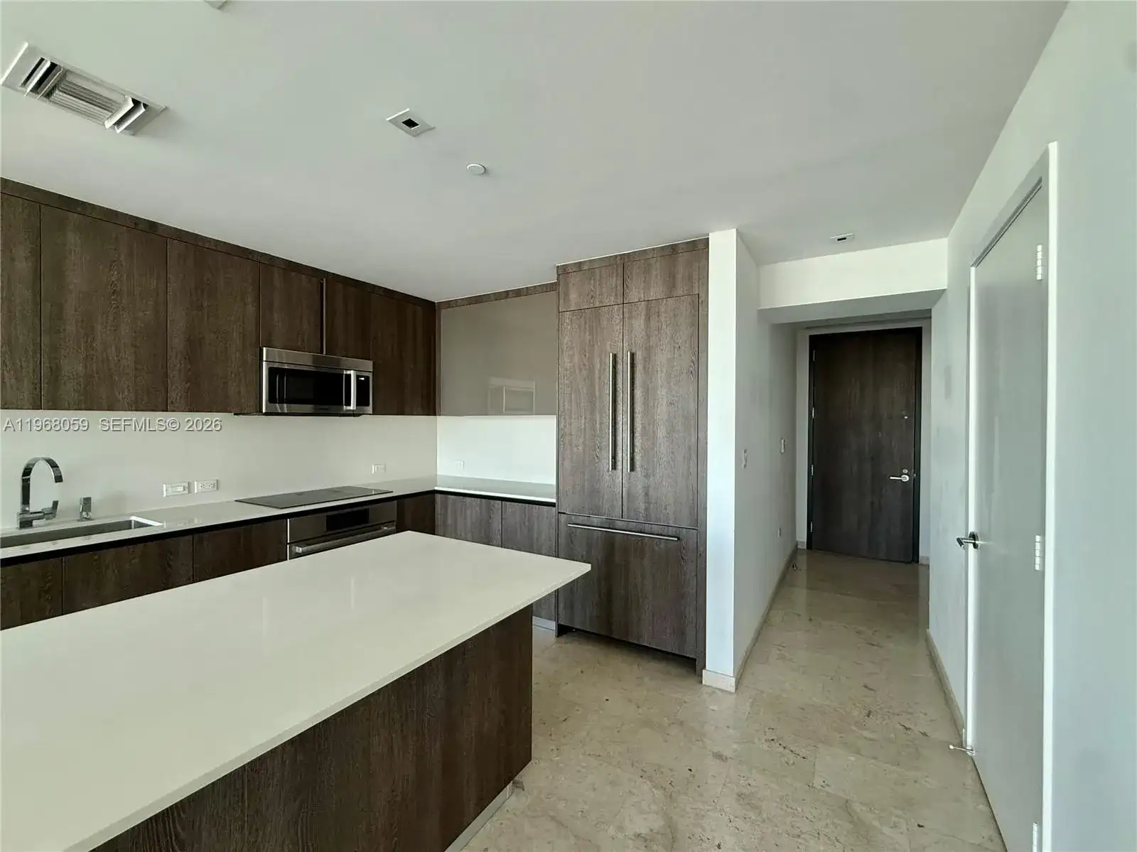 88 SW 7th St # 1808, Miami FL 33130 photo 3