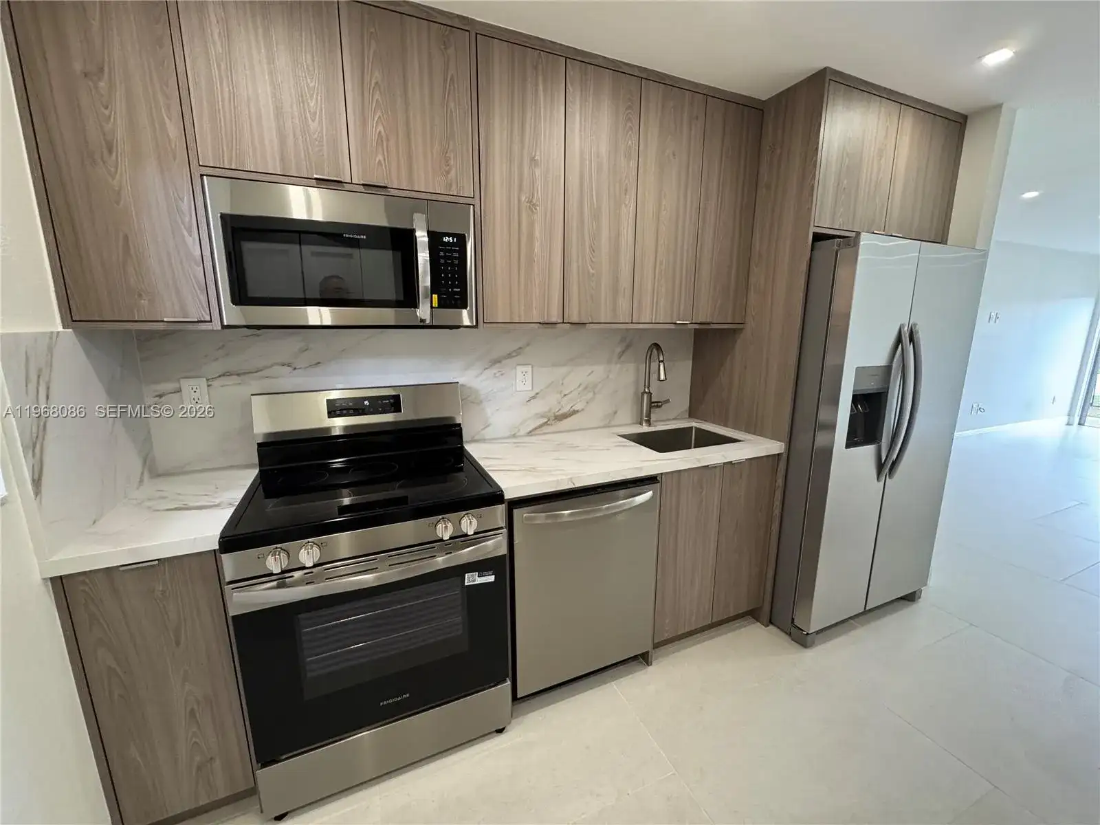 1900 W 54th St # 219, Hialeah FL 33012 photo 3