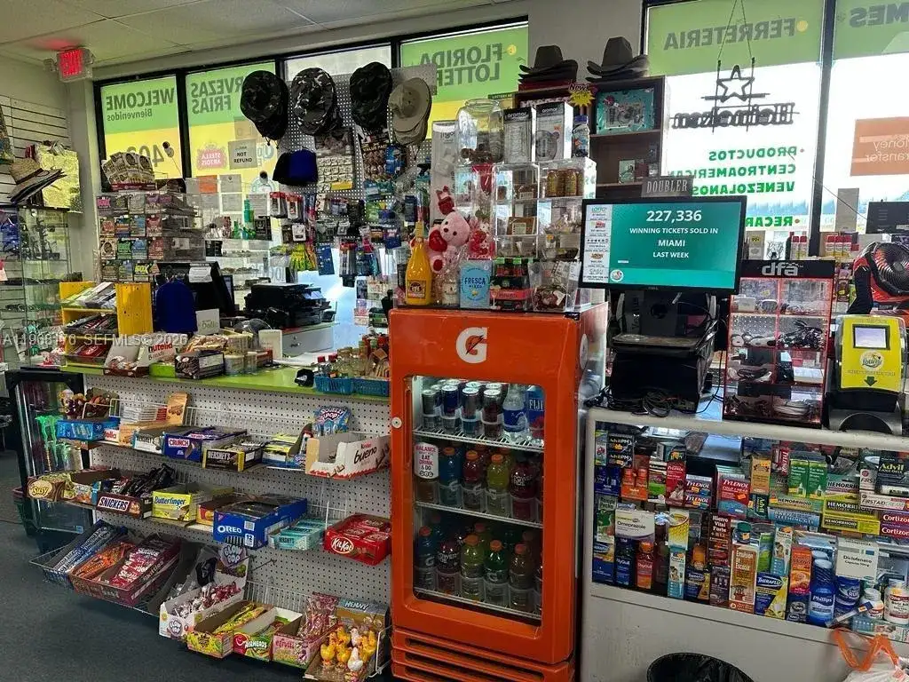 10940 W Flagler st, Miami FL 33174 photo 2