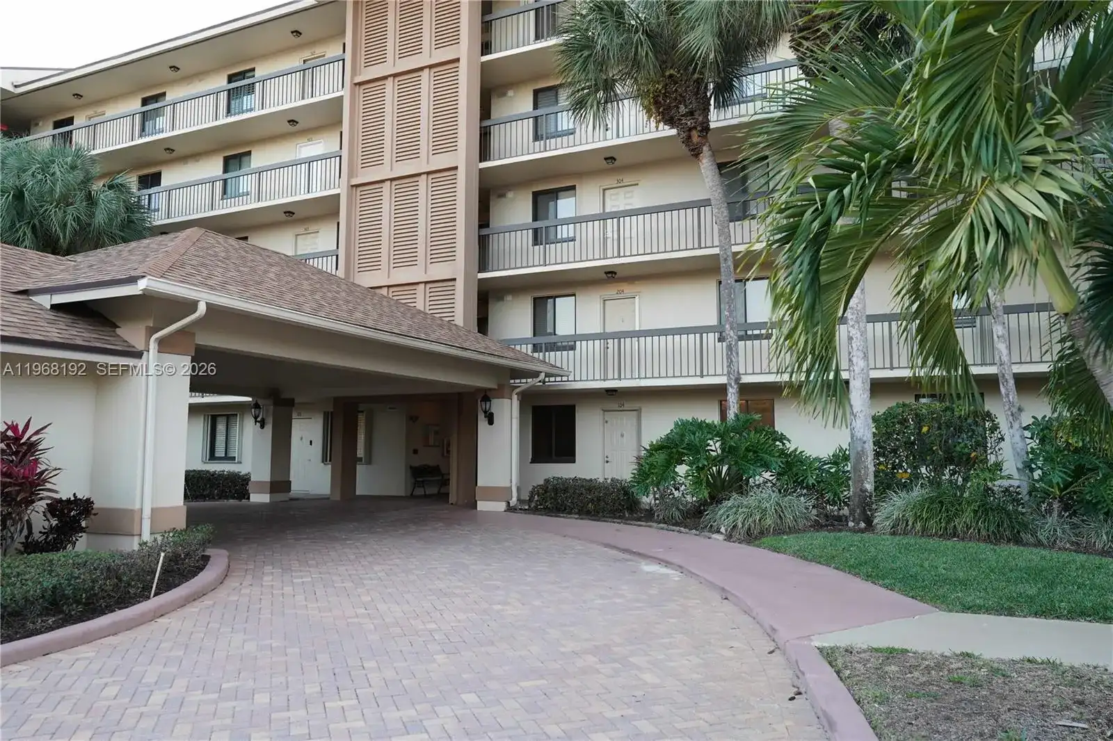 2101 Marina Isle Way # 104, Jupiter FL 33477 photo 2