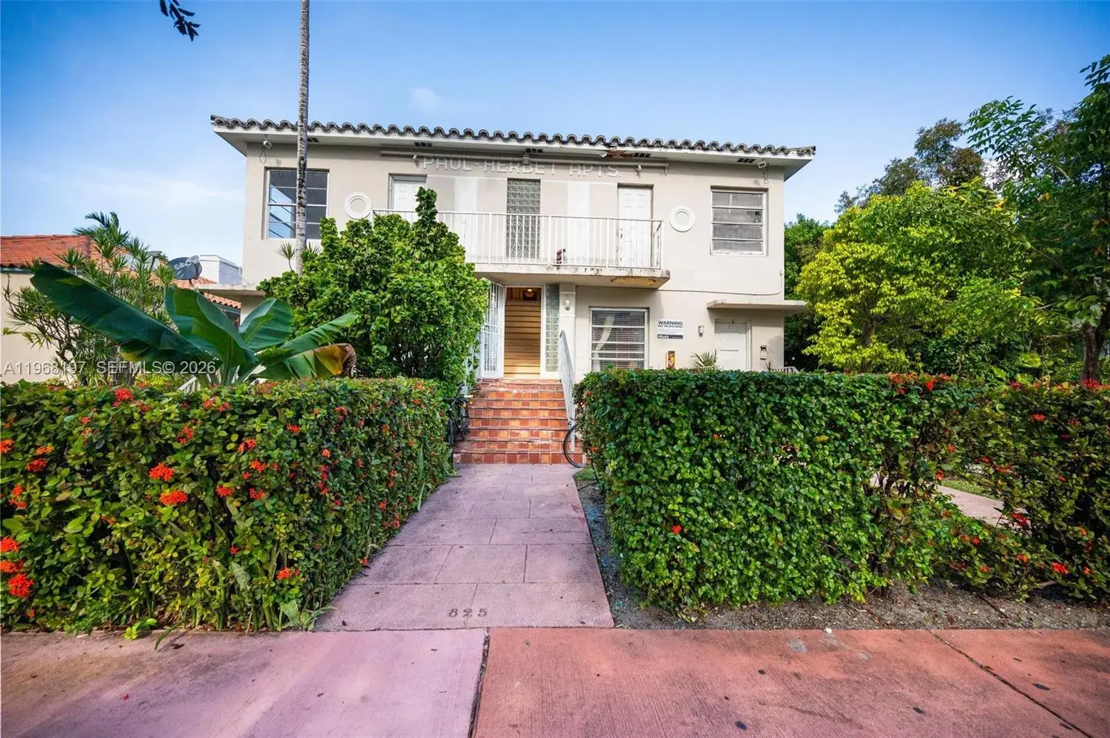 825 Alton Rd # 8, Miami Beach FL 33139