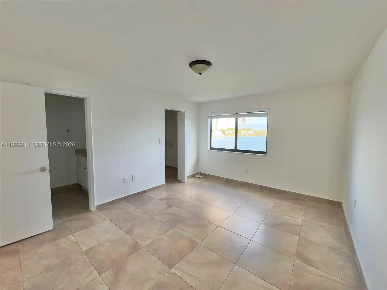 401 NW 109th Ave # 2A, Miami FL 33172 photo 3