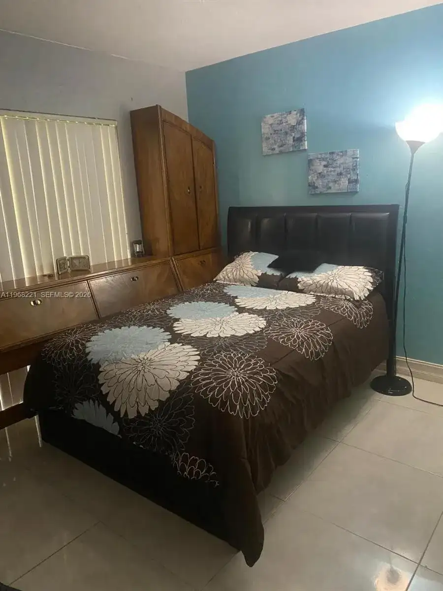 6010 S Falls Cir Dr # 222, Lauderhill FL 33319 photo 4