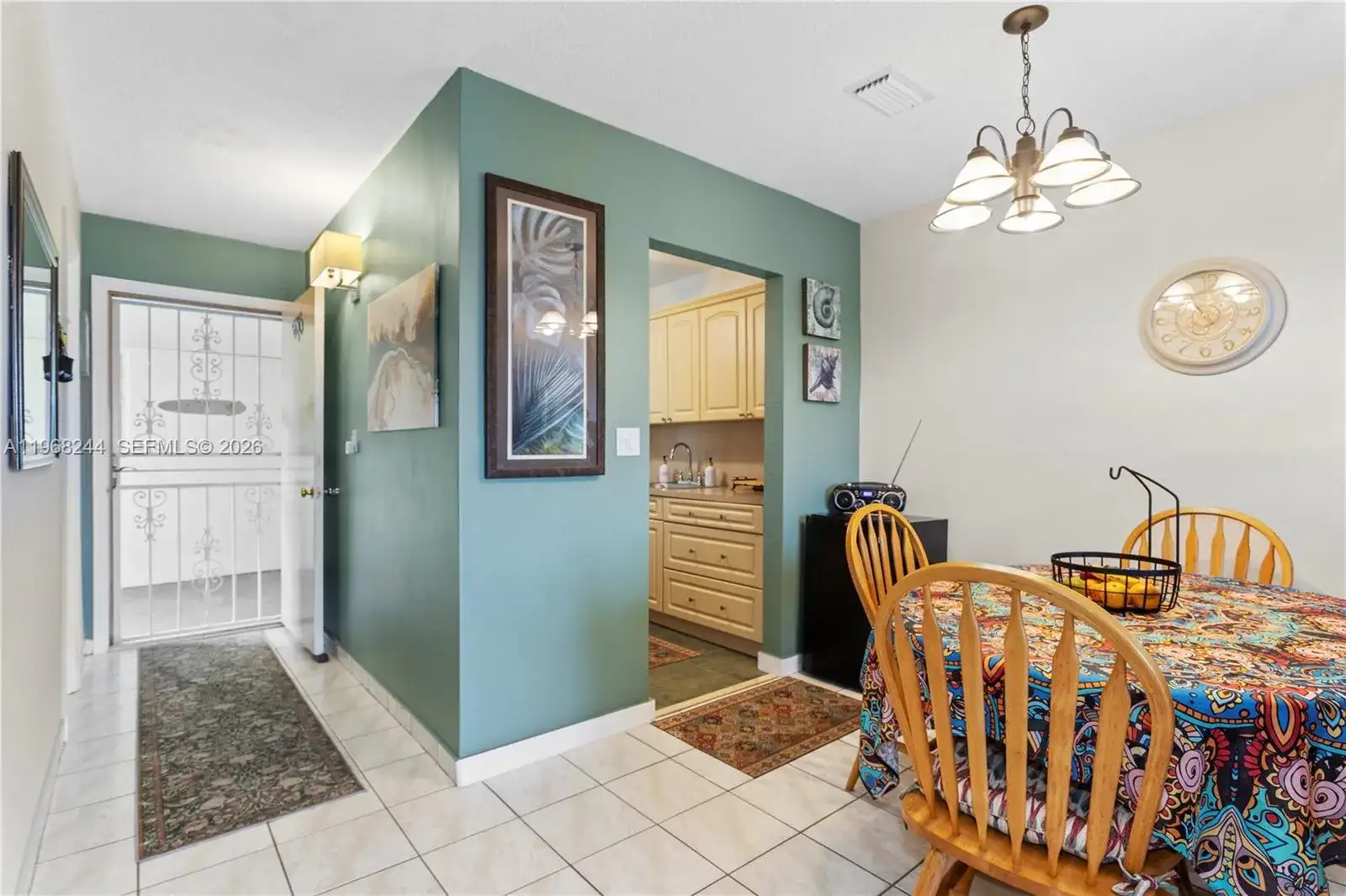 16750 NE 14th Ave # 301, Miami FL 33162 photo 4