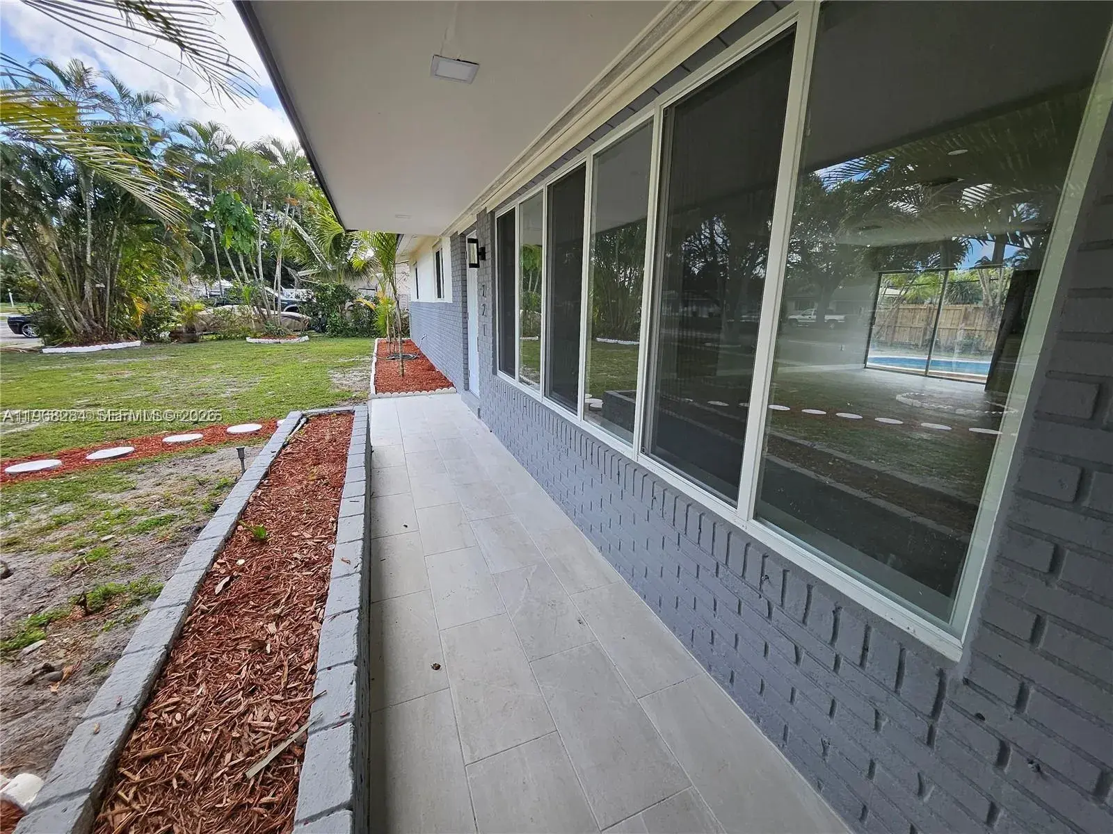 221 SW 53rd Ave, Plantation FL 33317