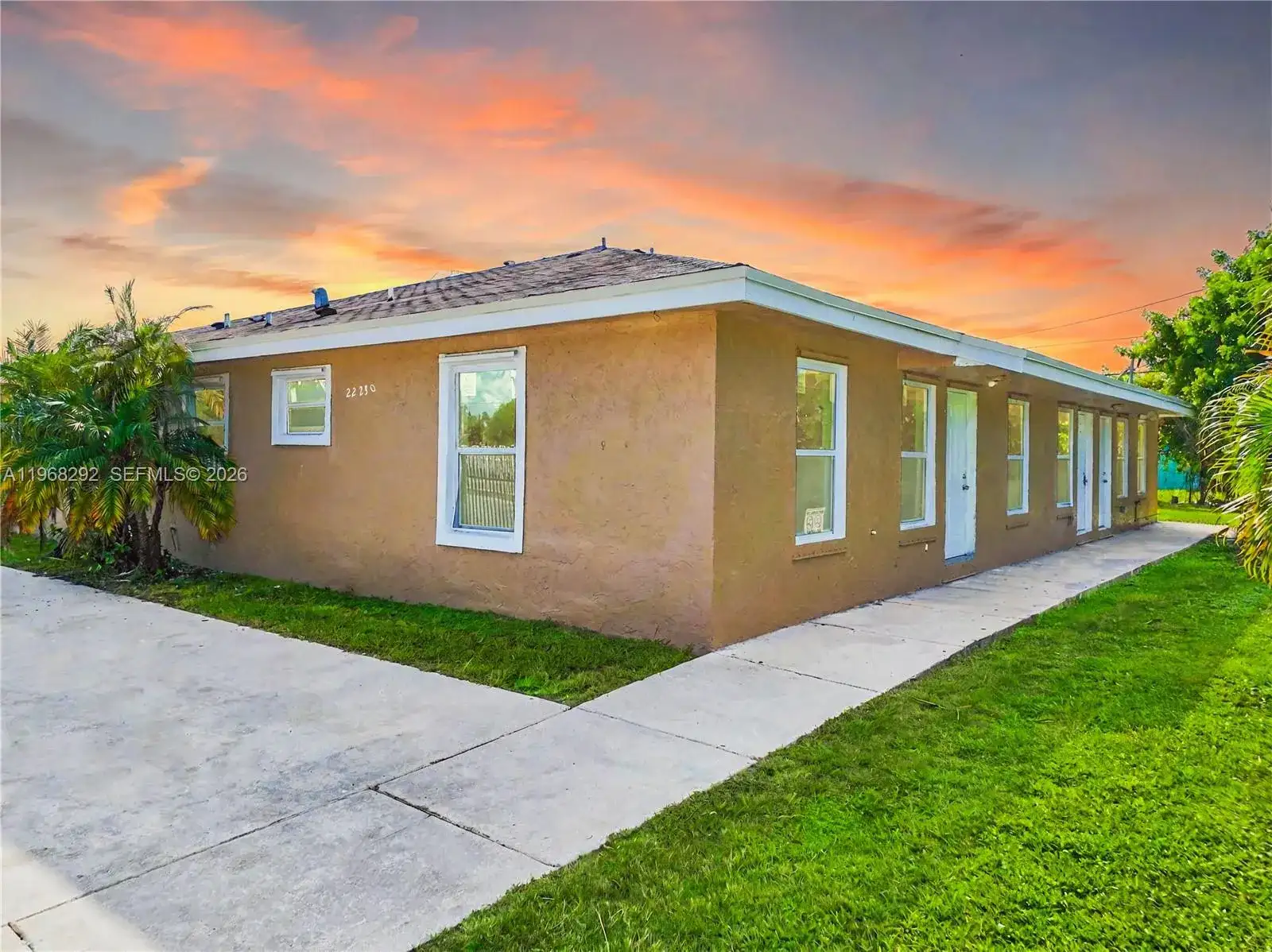 22230 SW 115th Ct, Miami FL 33170 photo 3