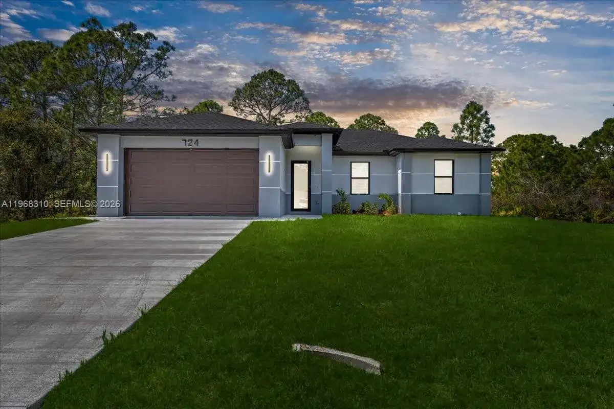 724 Drury Ave, Lehigh Acres FL 33974 photo 2