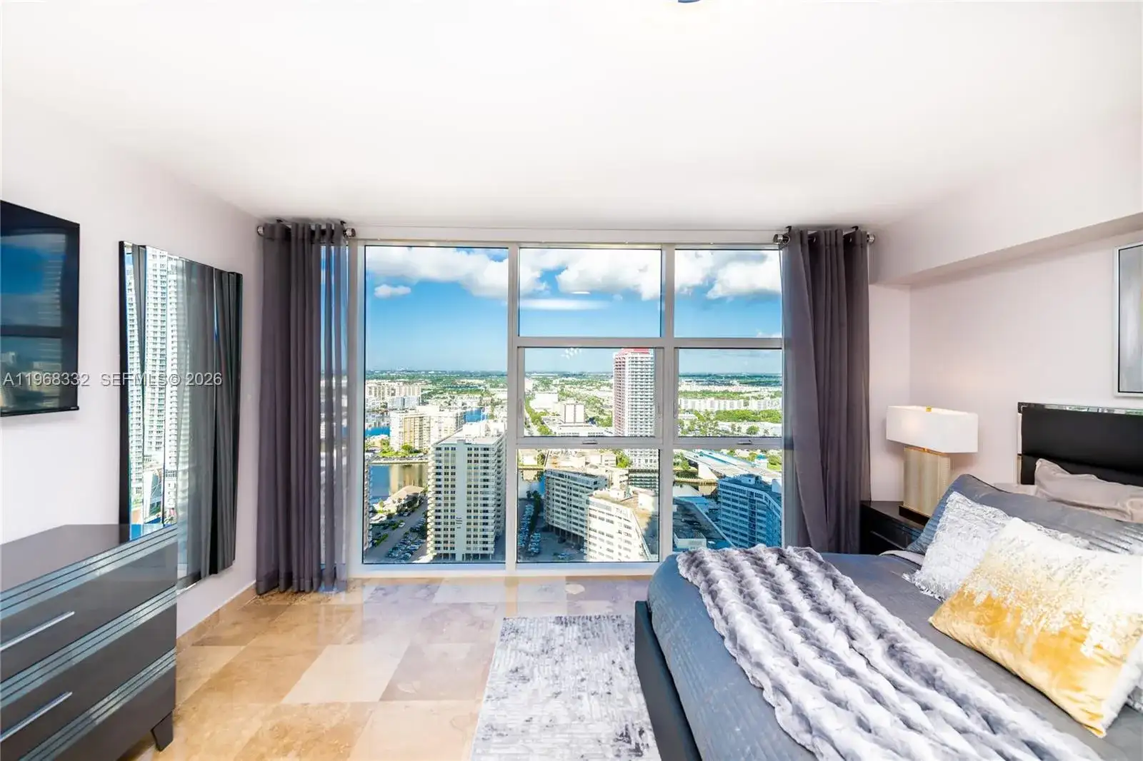 1830 S Ocean Dr # 2907, Hallandale Beach FL 33009 photo 4