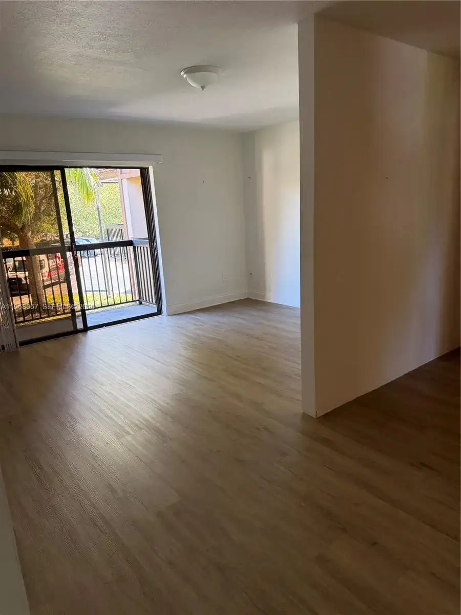 7925 SW 86th St # 923, Miami FL 33143 photo 3