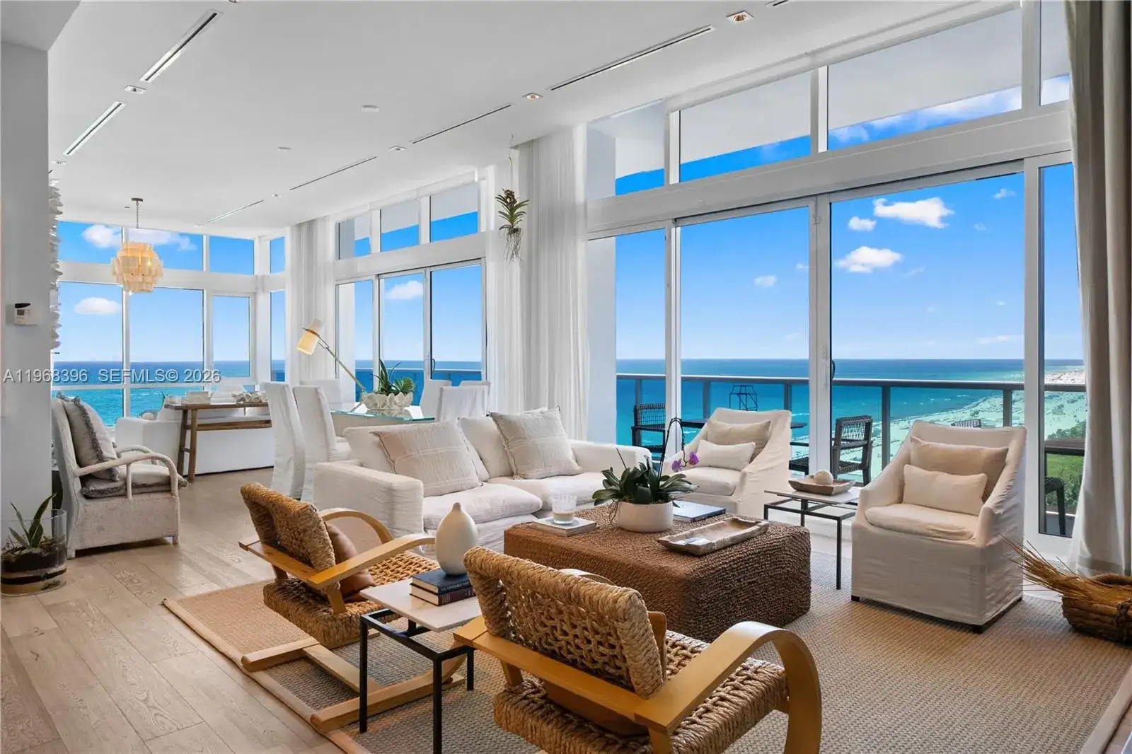 102 24th St # 1610, Miami Beach FL 33139 photo 2