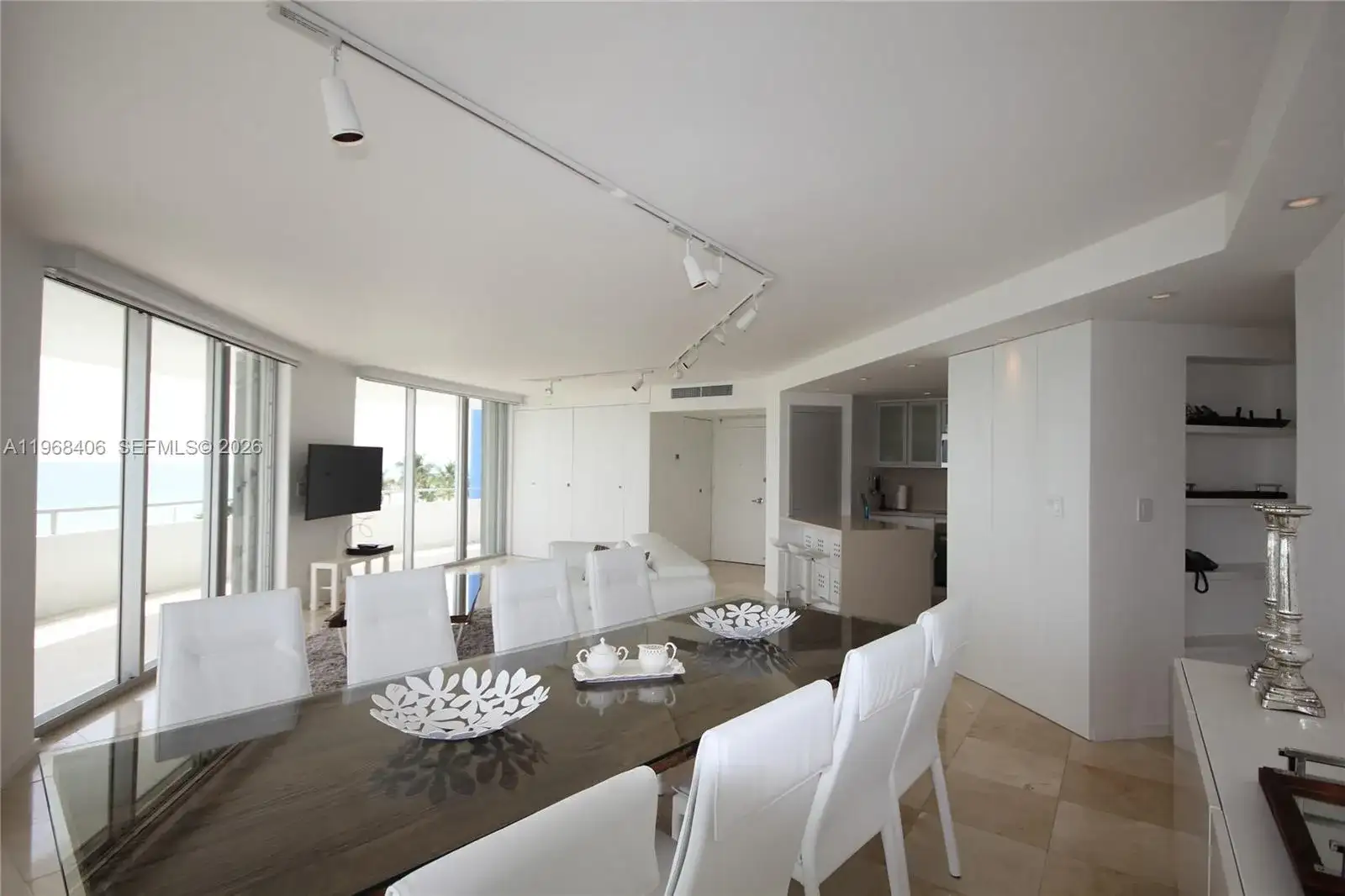 5151 COLLINS AV # 532, Miami Beach FL 33140 photo 3