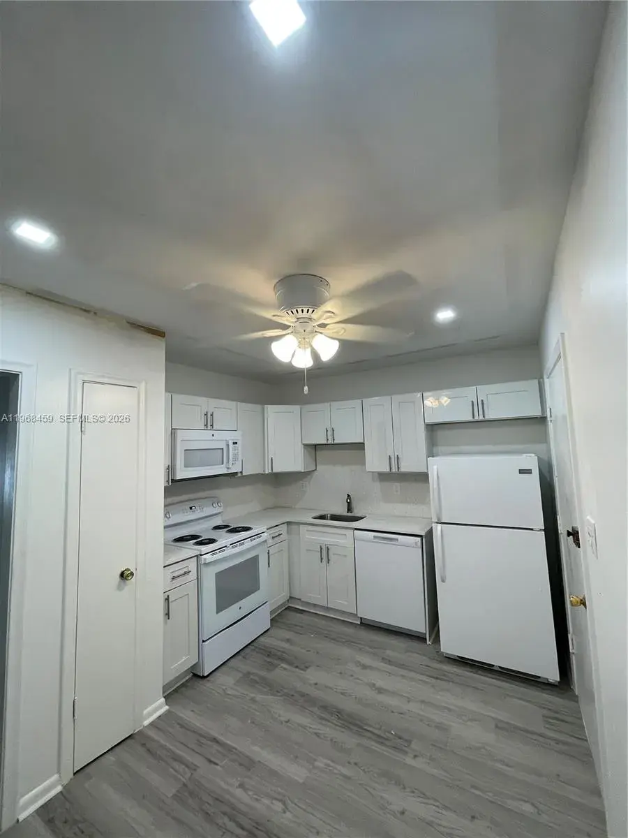 2251 NW 48th Ter # 215, Lauderhill FL 33313