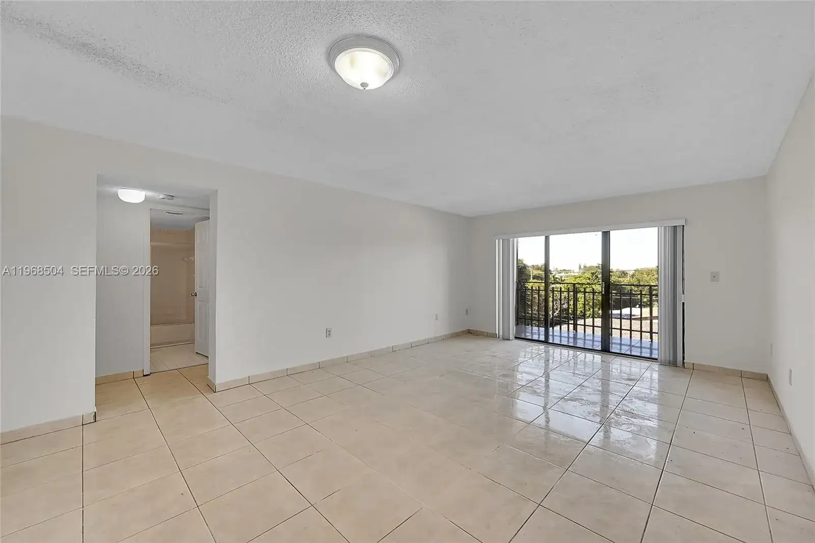 650 NE 149th St # 406A, Miami FL 33161 photo 5