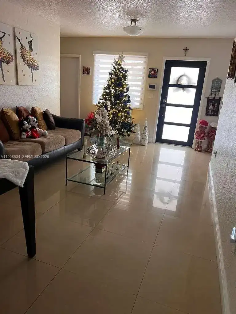 10532 NW 30th Ave, Miami FL 33147 photo 5