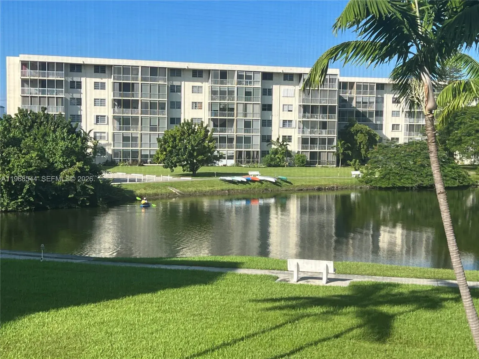 2855 Leonard Dr # H202, Aventura FL 33160