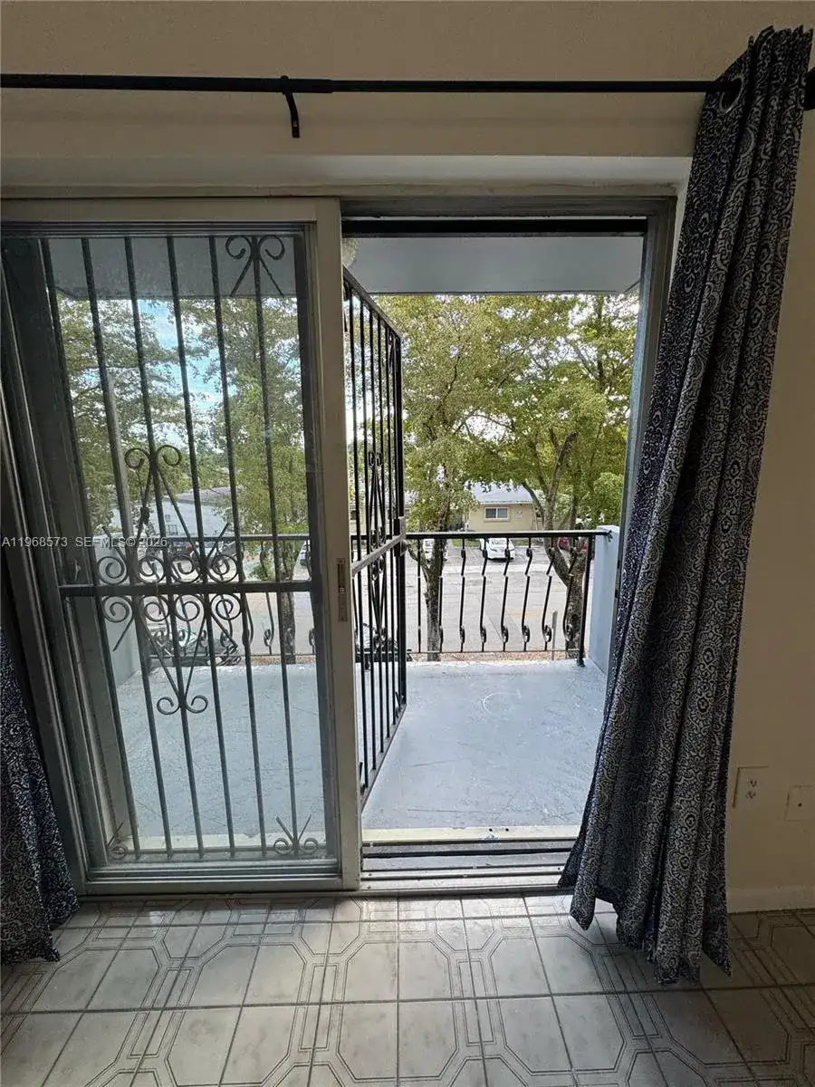 3181 SW 13th St # 304, Miami FL 33145 photo 5