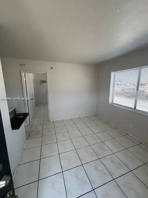 110 W 26th St # 6, Hialeah FL 33010 photo 2