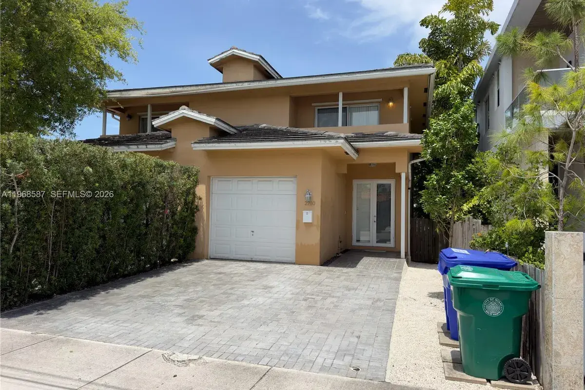 2780 SW 33 AVE, Miami FL 33133