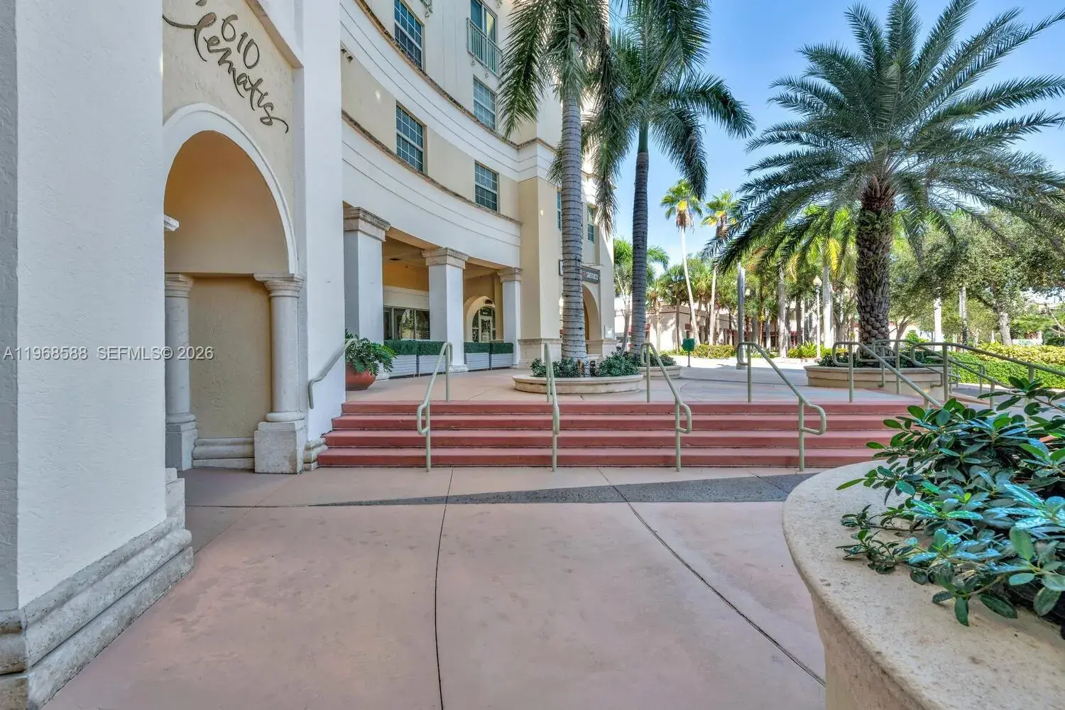 610 Clematis St # 406, West Palm Beach FL 33401