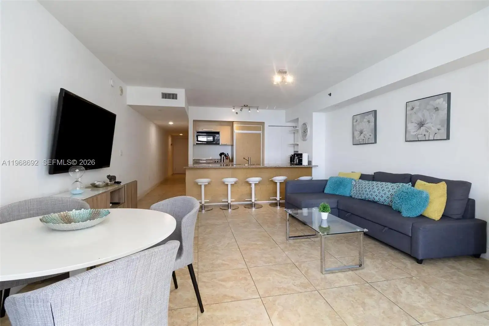 1830 S Ocean Dr # 2409, Hallandale Beach FL 33009 photo 4