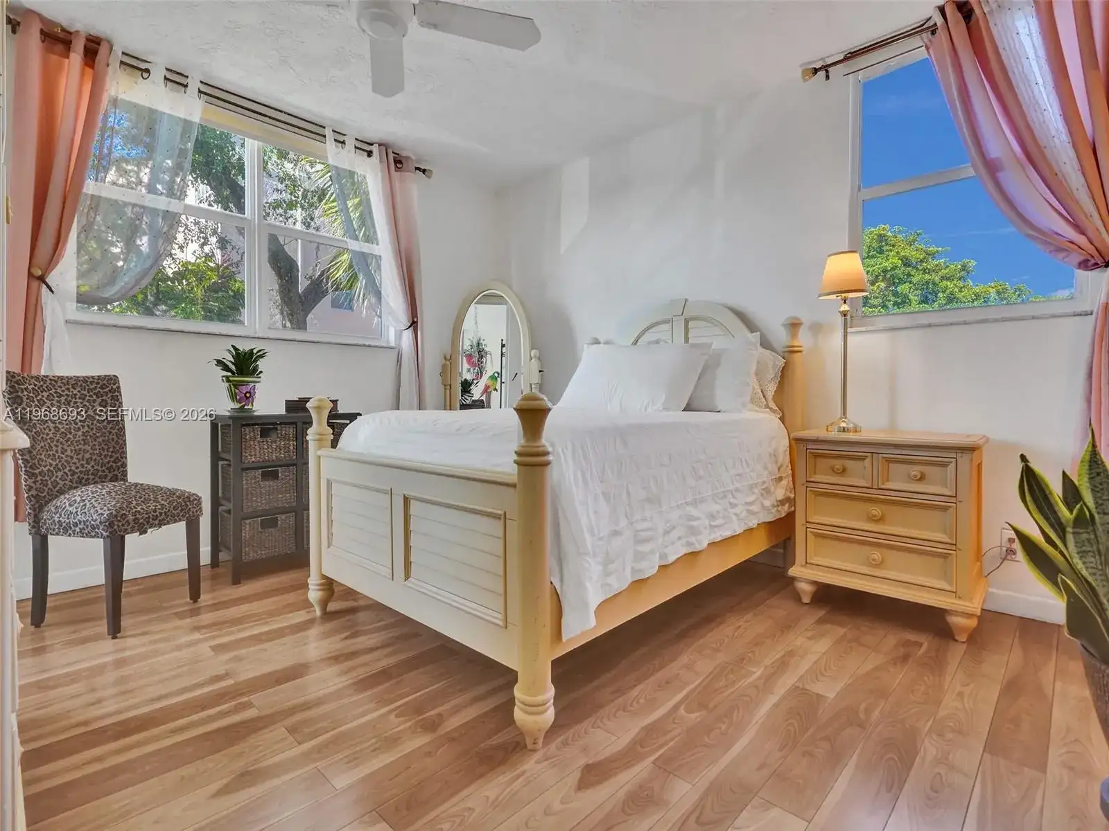 2861 Somerset Dr # 211, Lauderdale Lakes FL 33311 photo 2