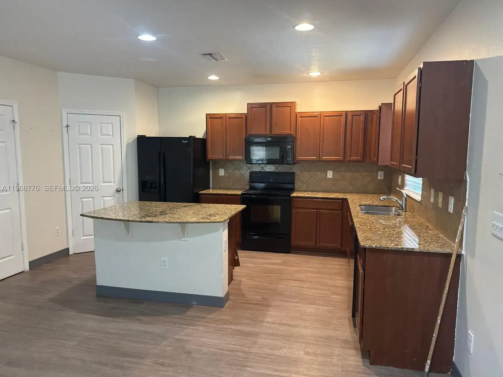 4717 Chatterton Way, Riverview FL 33578 photo 2