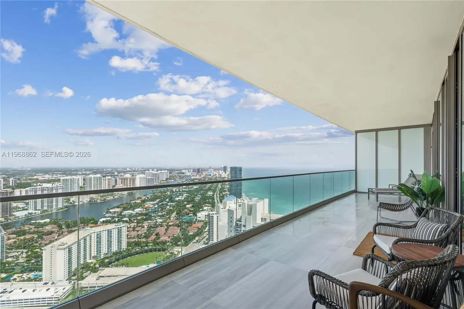 18975 Collins Ave # 4502, Sunny Isles Beach FL 33160