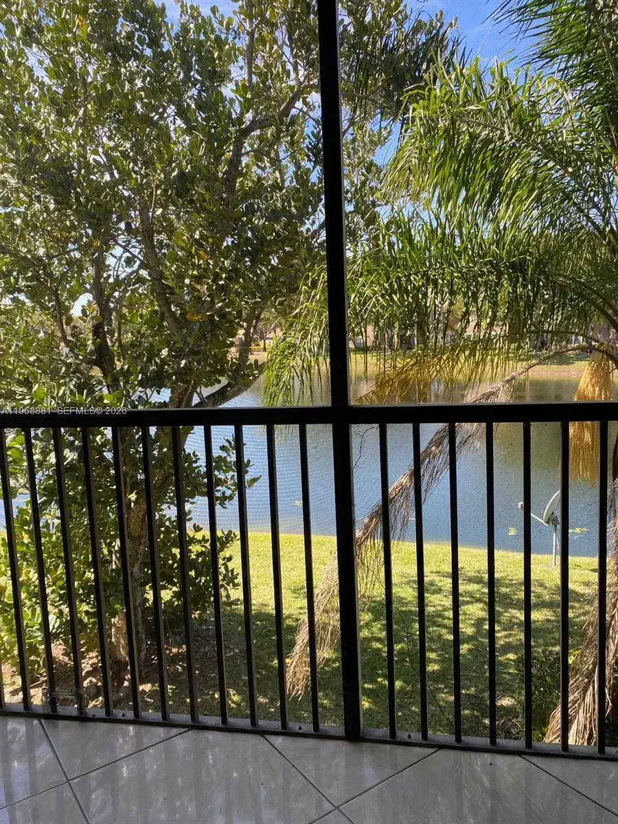9022 NW 28th Dr # 206, Coral Springs FL 33065