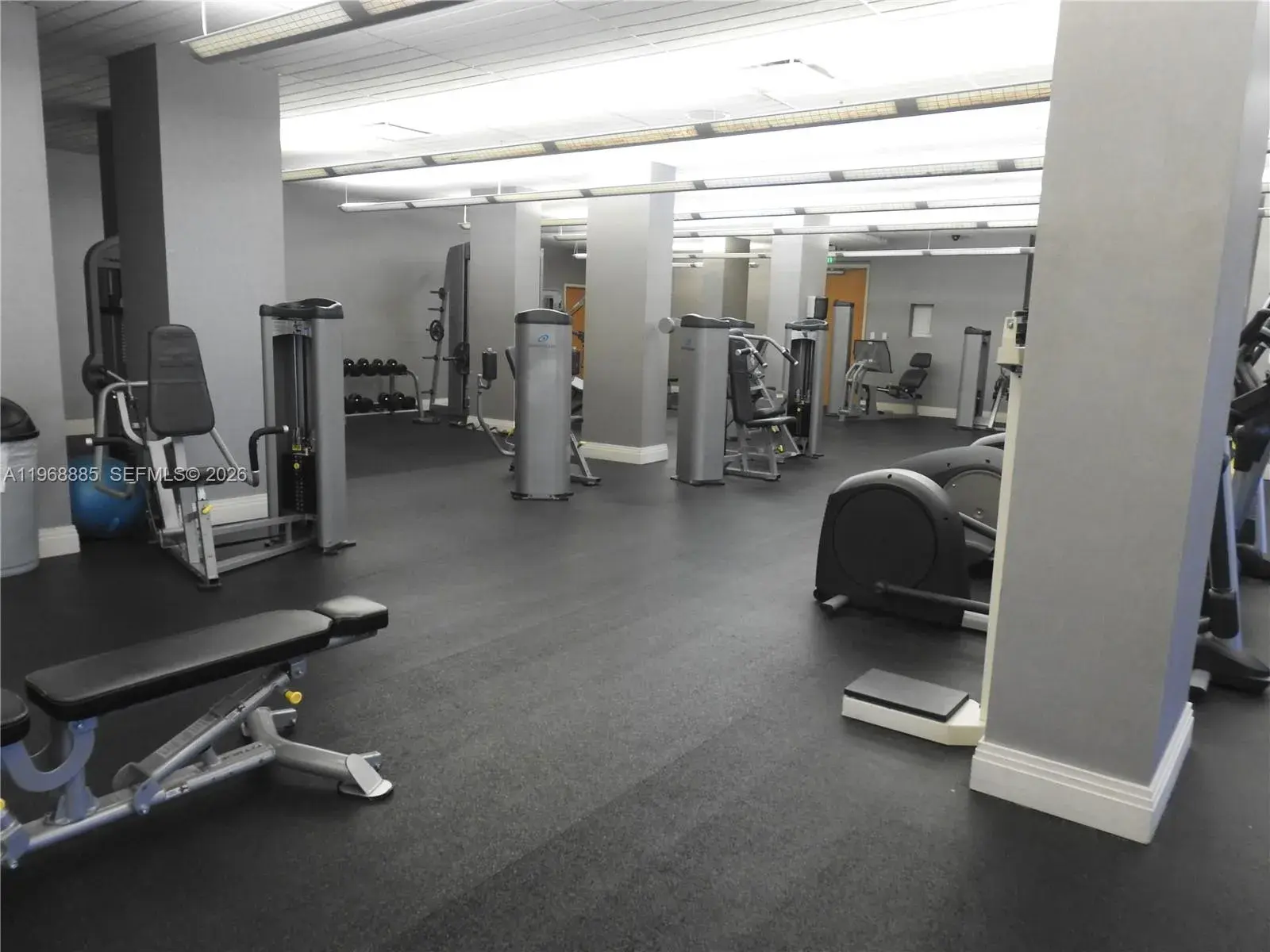 3901 S Ocean Dr, Hollywood FL 33019