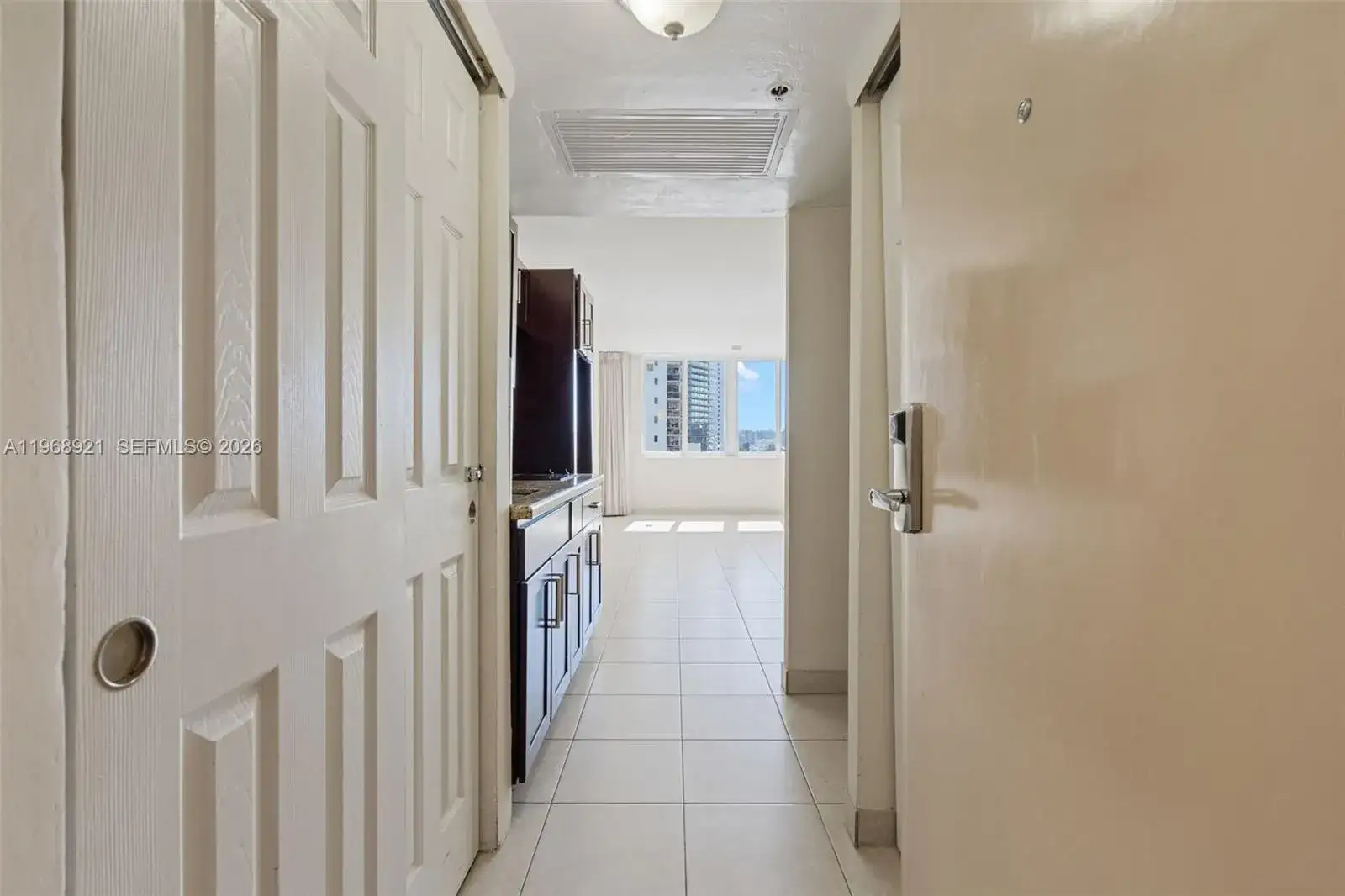 19201 Collins Ave # 603, Sunny Isles Beach FL 33160 photo 5