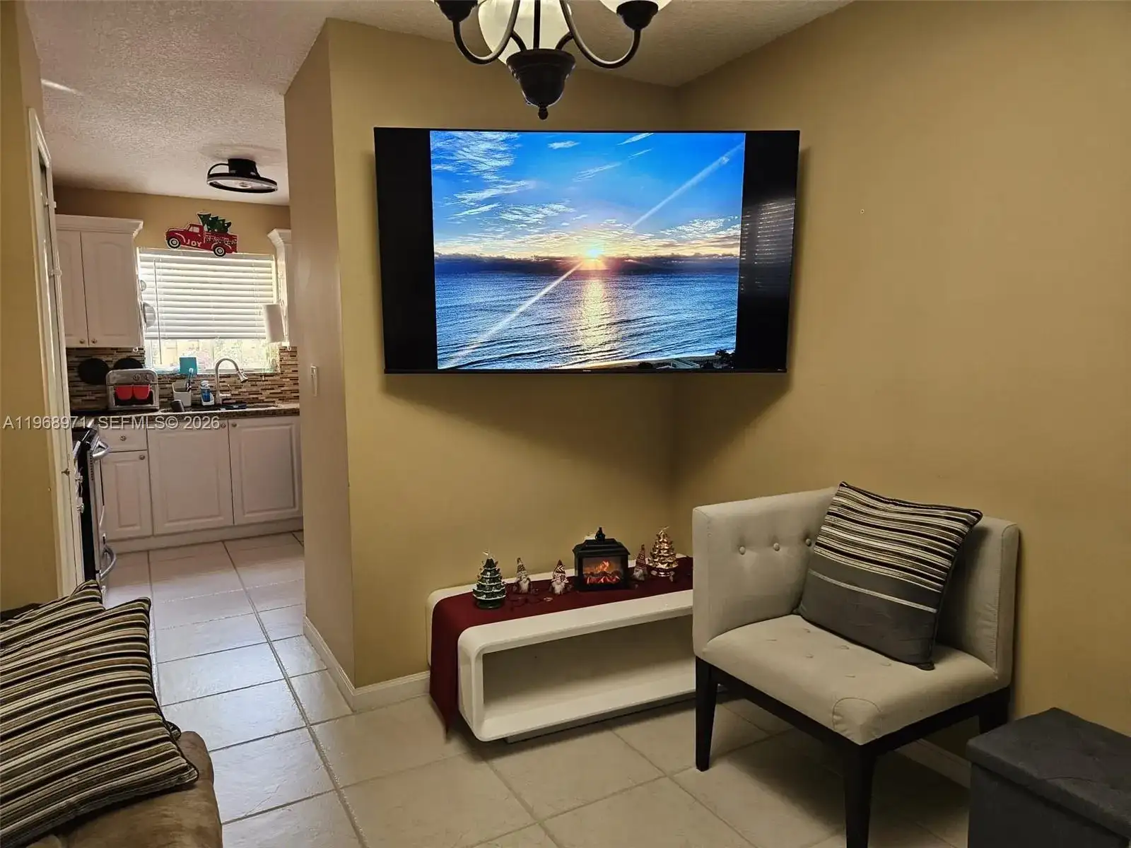 14070 S Forest Oak Cir, Davie FL 33325 photo 5