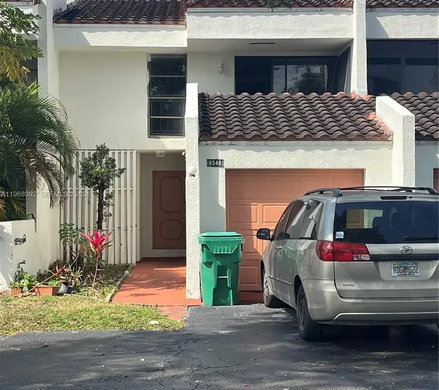 6548 Racquet Club Dr # 89, Lauderhill FL 33319