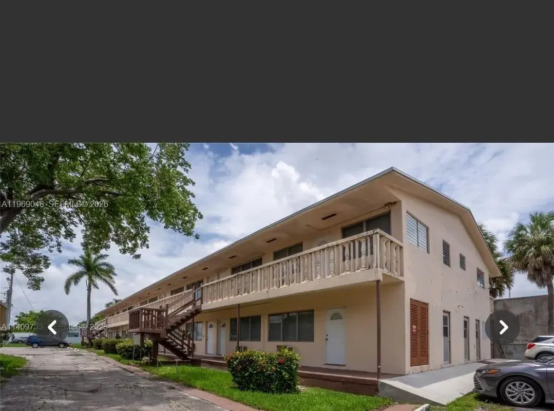 280 SW 11th Ave # 16, Hallandale Beach FL 33009