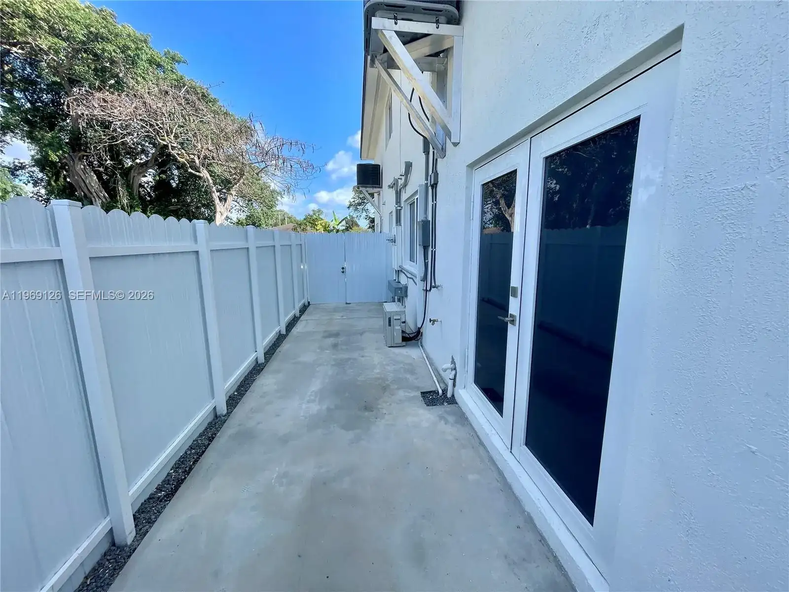 11939 SW 218th St # 2, Miami FL 33170 photo 2